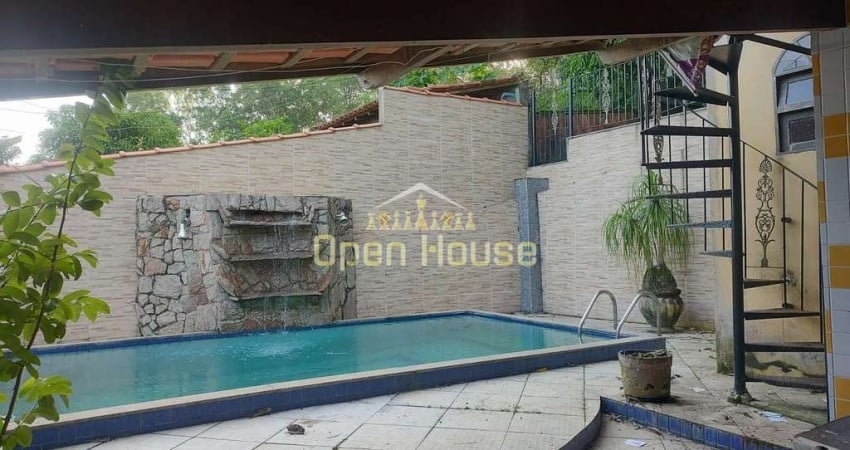 Casa com 4 Quartos, 3 Suítes, Piscina e Área Gourmet!! Casa à venda, Jardim Belvedere, Volta Redond