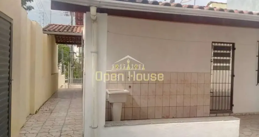 Casa com 2 quartos à venda no Centro, Resende 