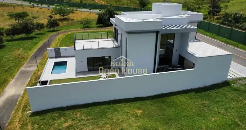 Casa de Alto Padrão no Bosque da Limeira: Conforto, Segurança e Vista Deslumbrante para a Serra da