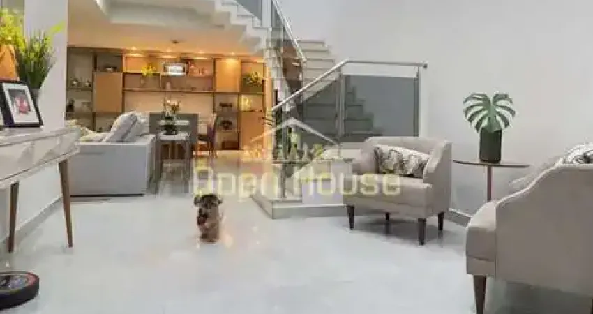 Casa de Alto Padrão à Venda no Jardim Belvedere, Volta Redonda | 3 Suítes, Piscina e Sistema de Cas