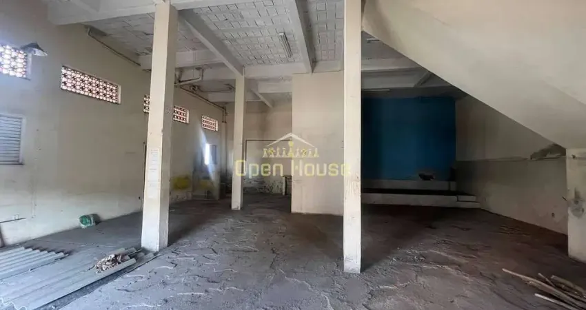 Barracão / Galpão / Depósito à venda no São Luís, Volta Redonda