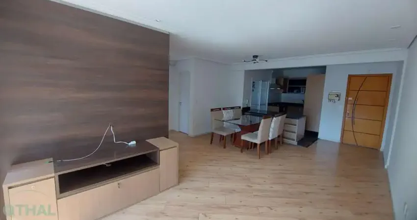 Apto à Venda de 101m² com 4 quartos, 1 suíte, 2 vagas na Vila Guarani / Conceição.