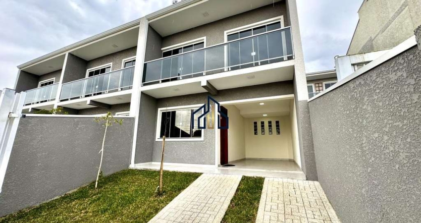 SOBRADO C/2 SUITES, TERRENO AMPLO E GARAGEM COBERTA