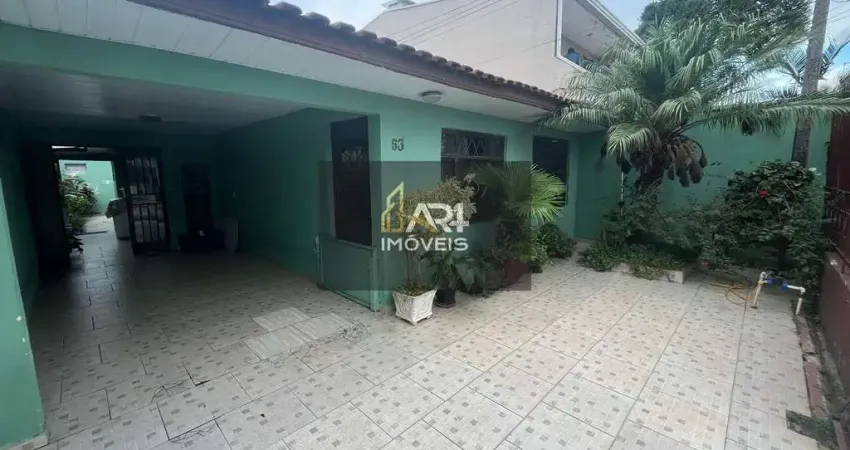 Casa com 3 dormitórios à venda no bairro uberaba em curitiba/pr
