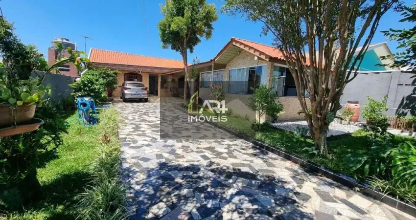 Casa à Venda no bairro Quississana em São José dos Pinhais/PR
