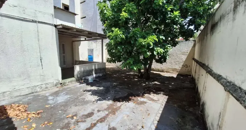 Casa com 3 quartos à venda na Rua Euzébio de Queiroz, Centro, Macaé