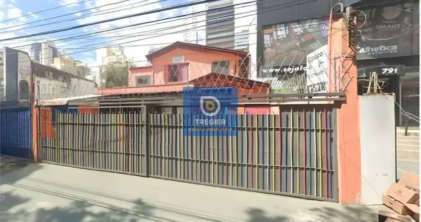 Casa comercial espaçosa para locação próximo ao metrô marechal deodoro