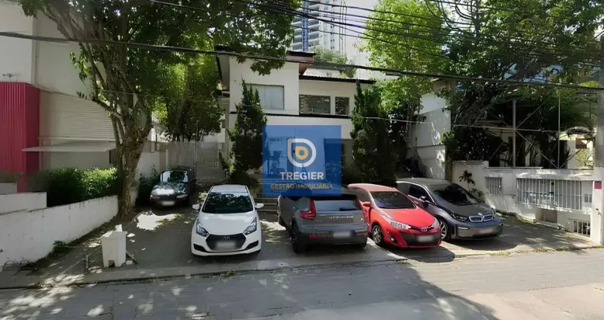 Casa comercial no pacaembu: espaço e versatilidade para o seu negócio!