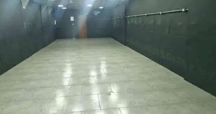 Sala comercial para alugar na Avenida Teixeira e Souza, Braga, Cabo Frio