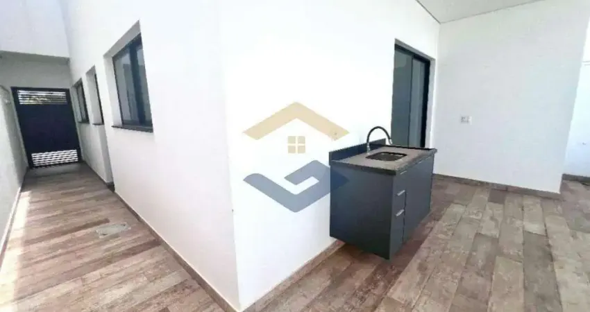 Casa c/ 170m² recém construída à Venda no Condomínio Reserva da Mata, 3 Dorms, 1 Suíte, 4 Vagas, Quintal e Varanda - Reserva da Mata- Jundiaí/SP
