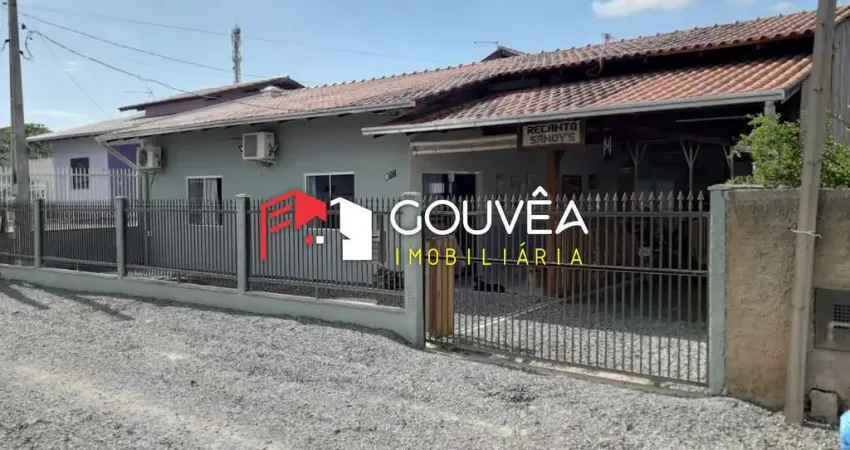Casa com 4 quartos à venda no Itacolomi, Balneário Piçarras 