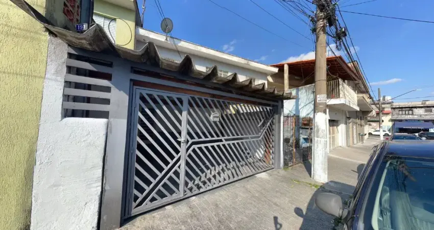 Casa com 2 quartos à venda na Rua Michael Kalinin, 1, Bela Vista, Osasco