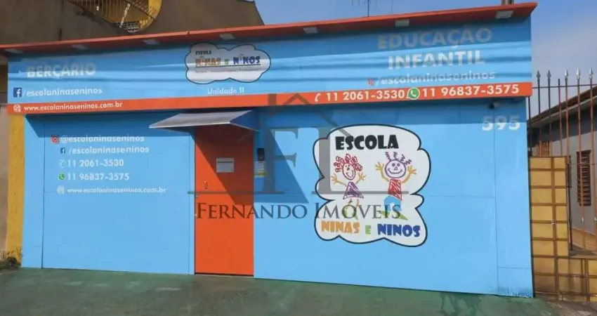 Casa Térrea com Quintal Amplo e Duas Vagas ? Próximo ao Metrô Tamanduateí