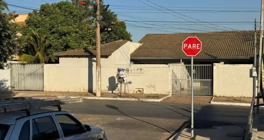 Casa à venda na Rua dos Eucaliptos, 15, Jardim das Palmeiras, Cuiabá