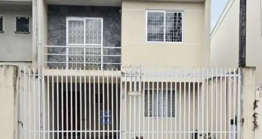 Casa com 3 quartos para alugar na Rua João Barbosa de Almeida, 480, Xaxim, Curitiba