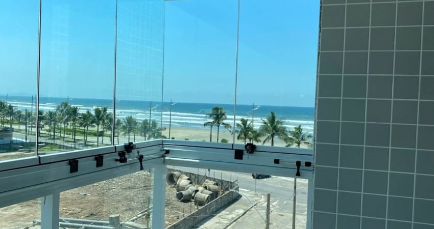Descubra o prazer de viver a poucos metros da praia em um lindo apartamento localizado no coração do  Apartamento à venda no Caiçara ? Conforto, Lazer e Localização Privilegiada!  Descubra o prazer de
