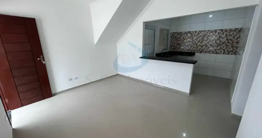 Casa Sobreposta Térrea com 2 dormitórios no Samambaia.