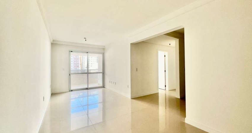 Apartamento com 3 quartos à venda na Avenida Brigadeiro da Silva Paes, 261, Campinas, São José