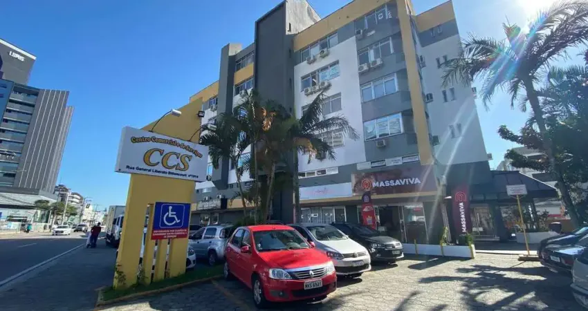 Sala comercial à venda na Rua General Liberato Bittencourt, 1914, Balneário, Florianópolis