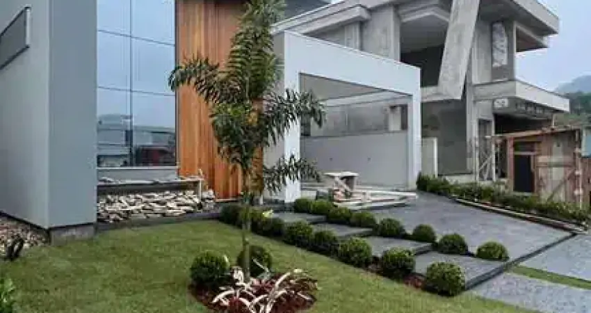 Casa com 3 quartos à venda na Rua Lagoinha, 243, Pedra Branca, Palhoça