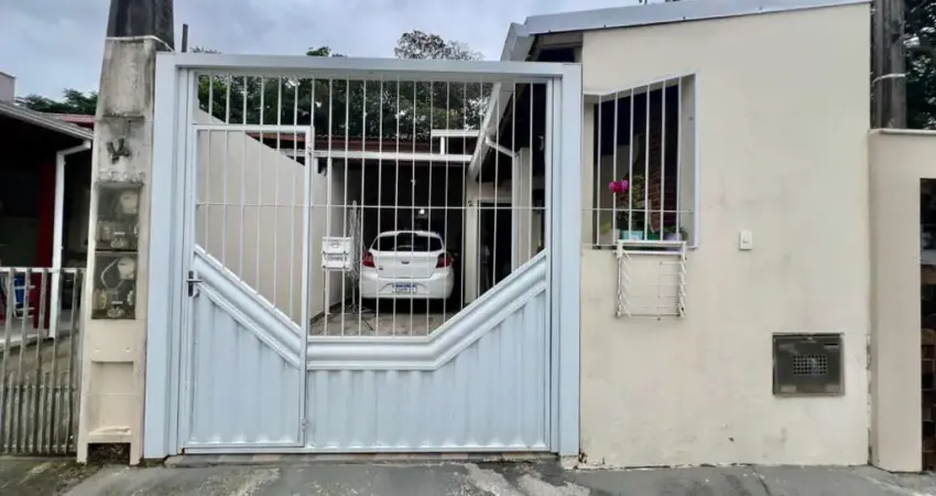 Casa com 2 quartos à venda na Rua Minho, 14, Forquilhas, São José