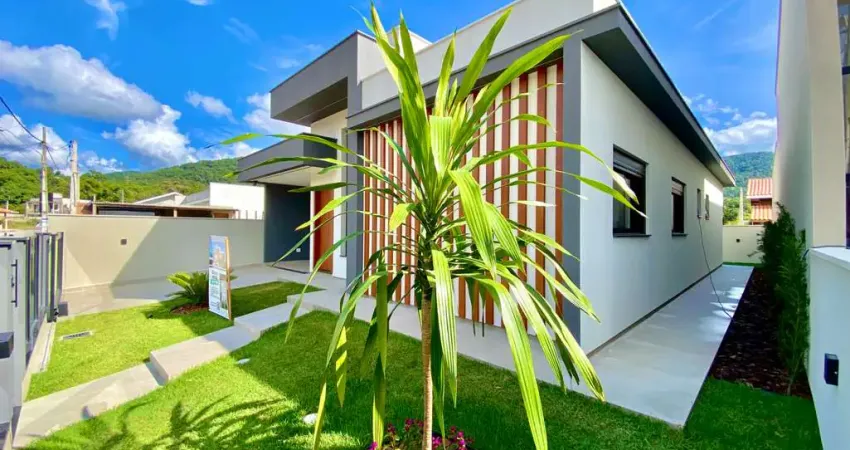 Casa com 3 quartos à venda na Rua Rute Cane da Cruz Elias, Forquilhas, São José