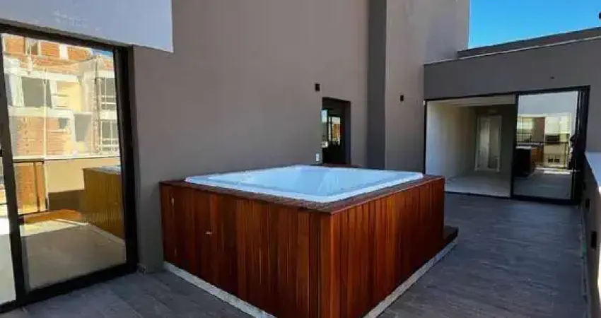 Seja donno dessa cobertura com três suites na praia de palmas