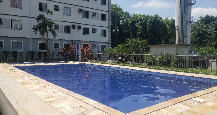 Apartamento 44m2, com 2 quartos andar alto, piscina a venda no Vila Nova só 190 mil