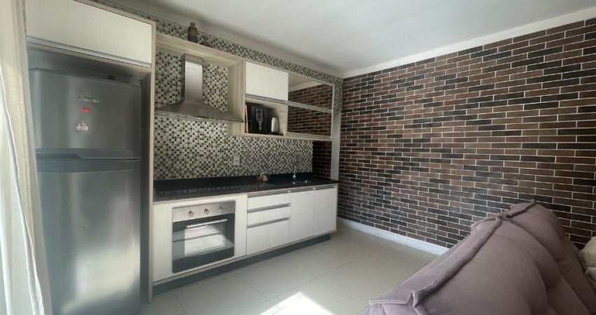 LINDA CASA COM LAGE , 2 QUARTOS AMPLO TERRENO A VENDA NO VILA NOVA SÓ 430 MIL