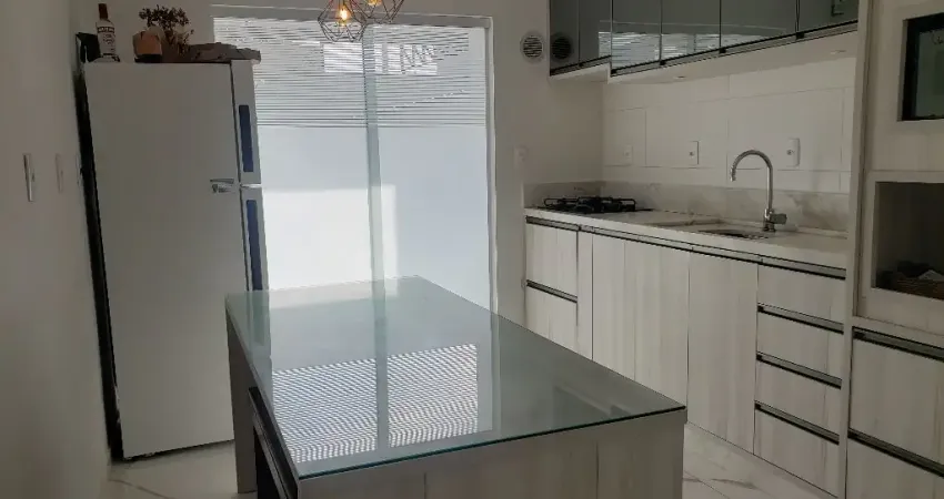 GEMINADO SEMI MOBILIADO COM 2 QUARTOS NO BAIRRO VILA NOVA SÓ 390 MIL