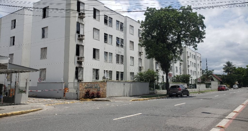 APARTAMENTO TÉRREO SEMI MOBILIADO COM 3 QUARTOS A VENDA  NO BUCAREIN SÓ 265 MIL