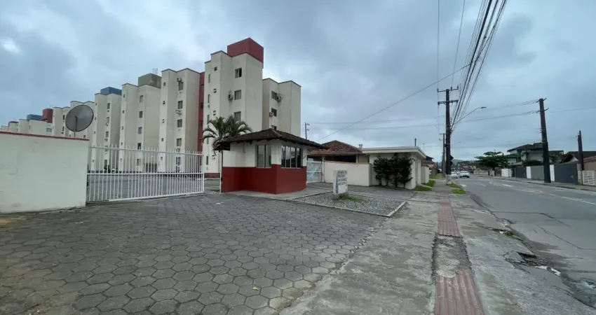 Apartamento térreo com 2 quartos a venda no bairro jardim iriru so 180 mil