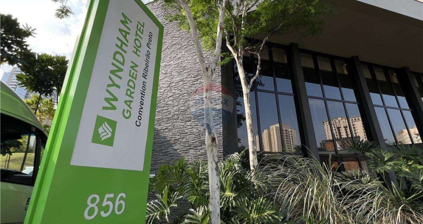 Flat  Hotel Wyndham Garden por R$ 285.000 com 24 m² , 1suíte e 1 vaga no Bairro Jardim Botânico em Ribeirão Preto