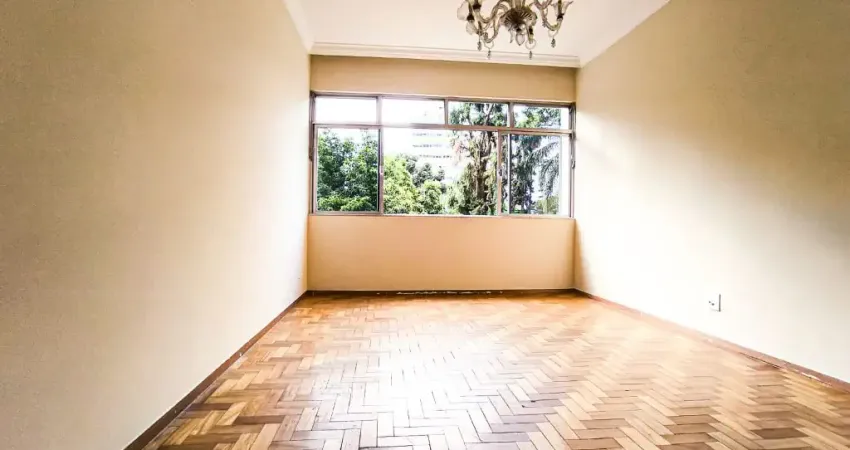 Excelente 3 quartos no coração de Juiz de Fora. Por R$ 330.000,00