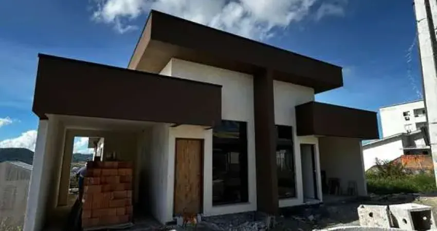 Casa com 3 quartos à venda na Travessa Osny Ubaldo Correia, 12, Forquilhas, São José