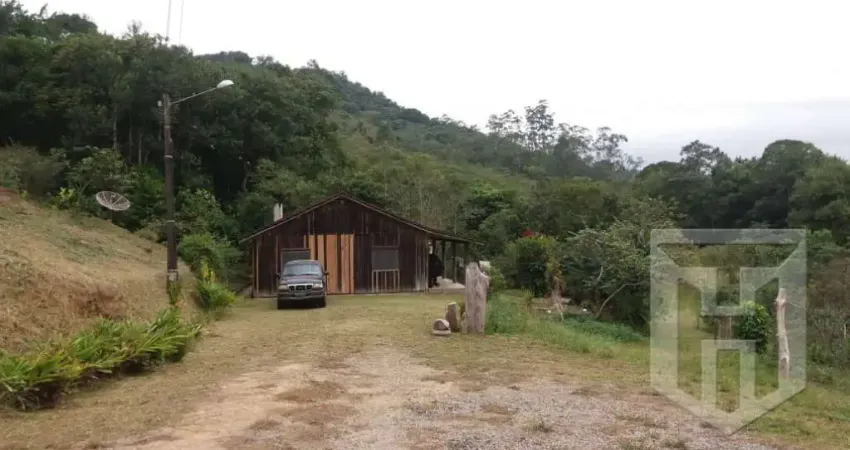 Chácara / sítio com 2 quartos à venda na Estrada Geral De Três Riachos, 324, Três Riachos, Biguaçu