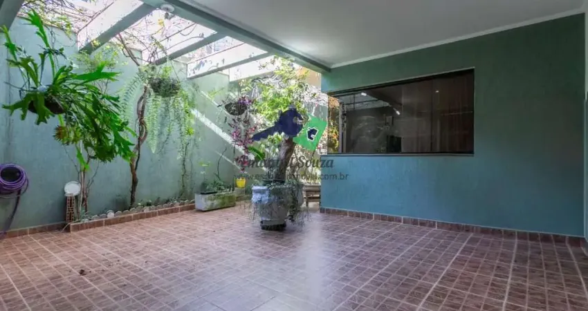 Sobrado para Venda em São Paulo, Jardim Prudência, 3 dormitórios, 4 suítes, 3 banheiros, 3 vagas