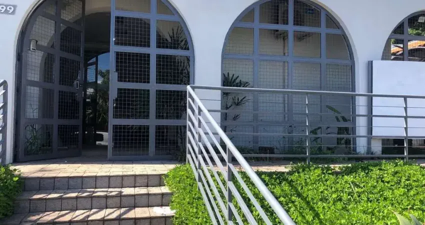 Casa comercial com 10 salas para alugar na Avenida Juscelino Kubitschek, 2599, Vila Ipiranga, Londrina