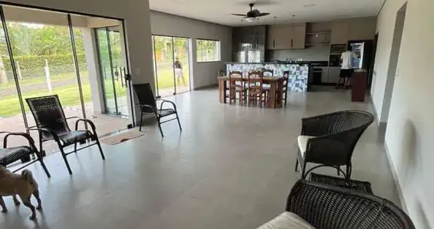 ESTÃNCIA CABRAL - R$ 1.800.000 - Casa Térrea à venda, 3 Dormitórios (1 Suite Master com closet), 25