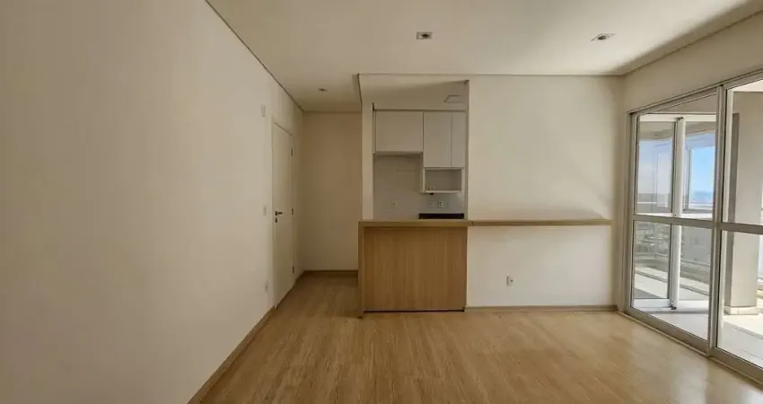 SPOT - R$ 620.000 - Apartamento à venda, 3 dormitórios (1 suíte), 2 vagas, 70m², Centro, Londrina,