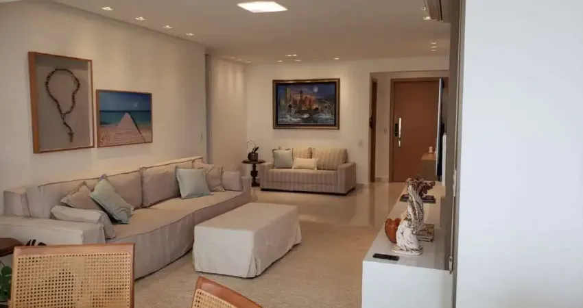 CENÁRIO RESIDENCE - R$ 1.390.000 - Apartamento à venda, 3 Quartos(1 suíte), 2 Vagas, 128m², Centro,