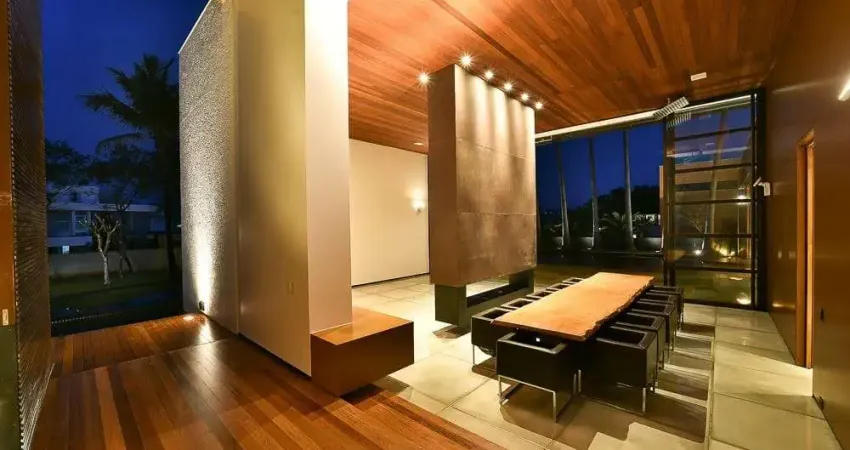 ROYAL PARK - R$ 7.900.000 - Casa á venda, 4 suítes, 660m², 3 vagas, Londrina-PR.