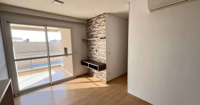 SPOT CENTRO - R$519.000,00 - Apartamento à venda, com 2 dormitórios (1 suíte), 57 m² , 1 Vaga - Cen