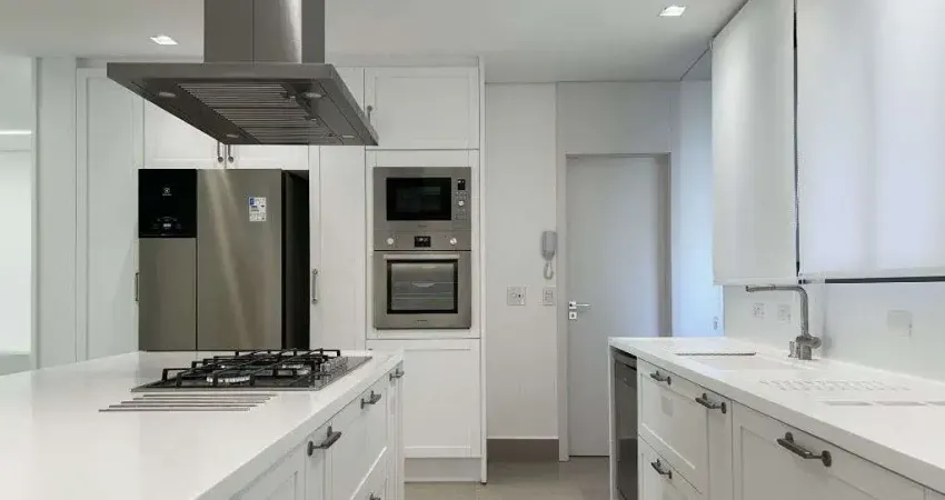 Epic | Apartamento Alto Padrão com 3 quartos, 3 suítes e 3 vagas, com 207m² – Primeira Locação R$18