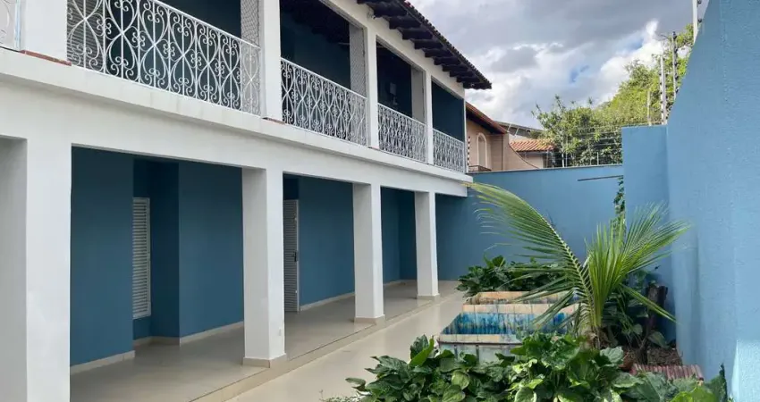 Bancários | sobrado comercial para locação com 7 ambientes, estacionamento para 4 veículos por r$ 7