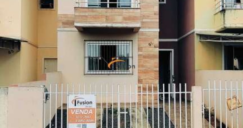 Sobrado geminado em parque limeira área vi, telêmaco borba/pr