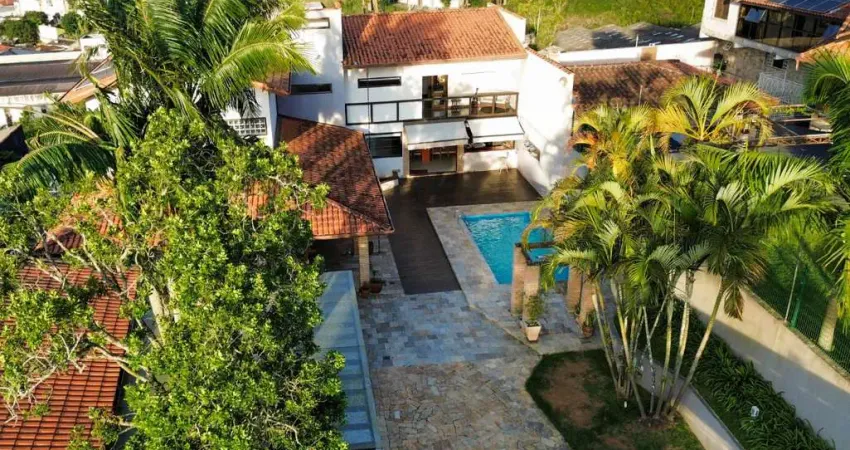 Casa tipo para venda em pastoril com 5 quartos, sendo 4 suítes, 328m²