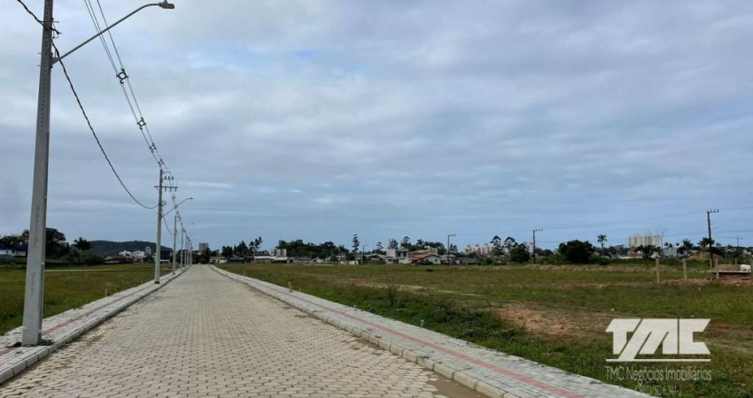 Terreno à venda na Avenida Geral da Santa Lidia, Nossa Senhora de Fátima, Penha