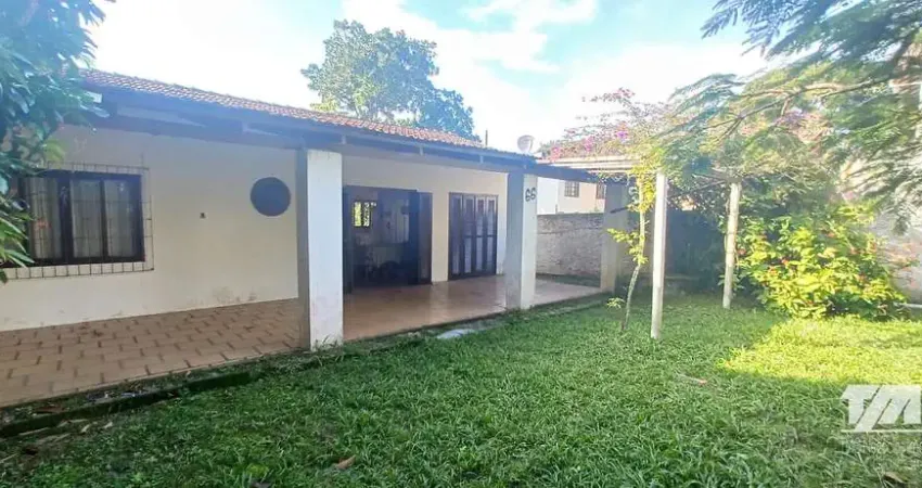 Casa Térrea em Itaguaçu - 390 metros da praia - São Francisco do Sul/SC