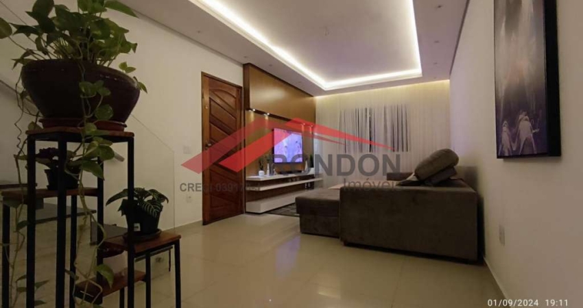 Sobrado à venda na Vila Rosália - 150 m² - 4 dormitórios - 2 suítes - closet - sacada - 4 vagas de garagem.